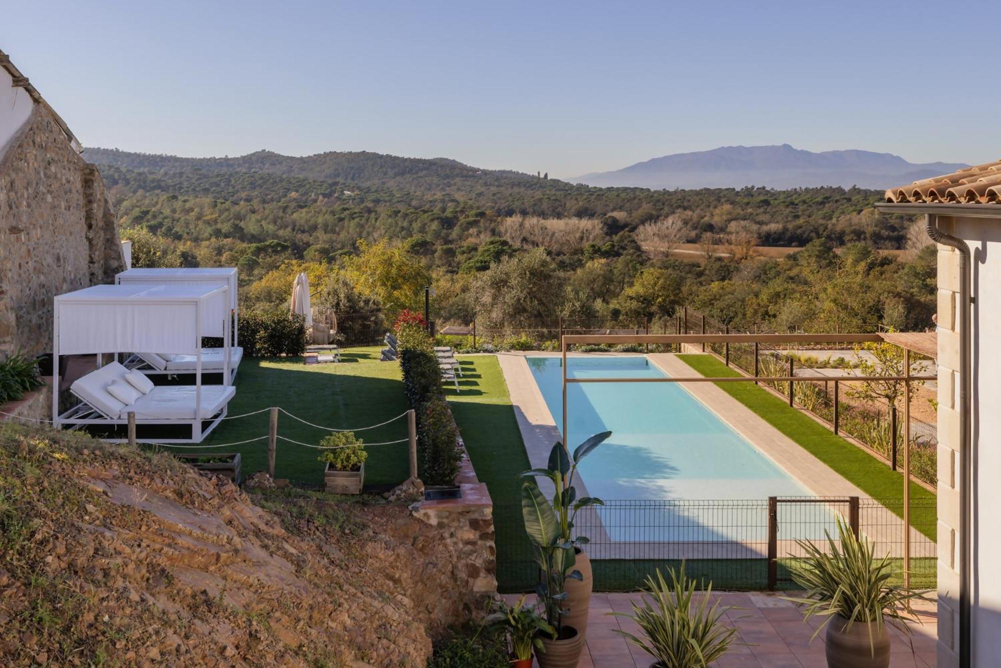 Can Bufi Espectacular Casa Con Piscina Interior Llagostera Esterno foto